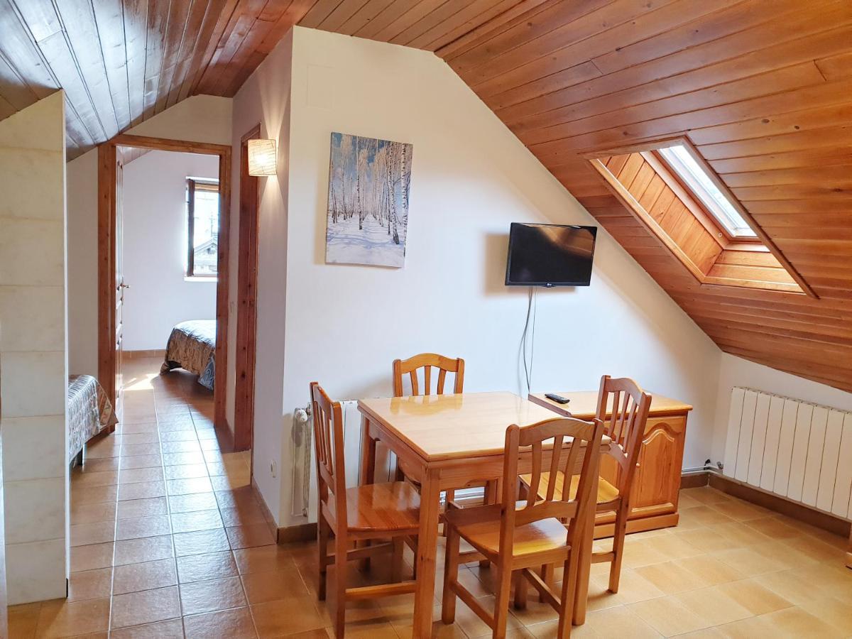 Apartament Casa Xulla 2 Estación エクステリア 写真